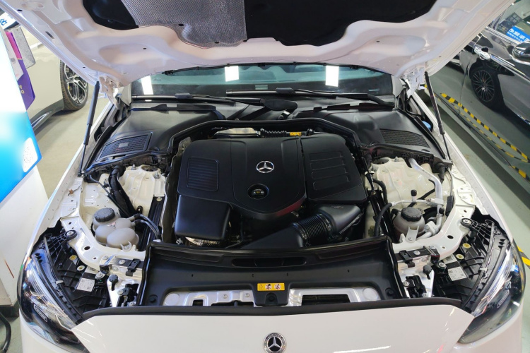 奔驰C级 2022款 改款 C 260 L 运动版局部细节24