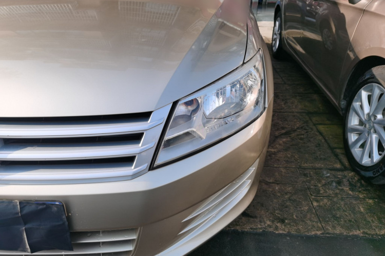 大众 桑塔纳 2013款 1.4L 手动风尚版局部细节36