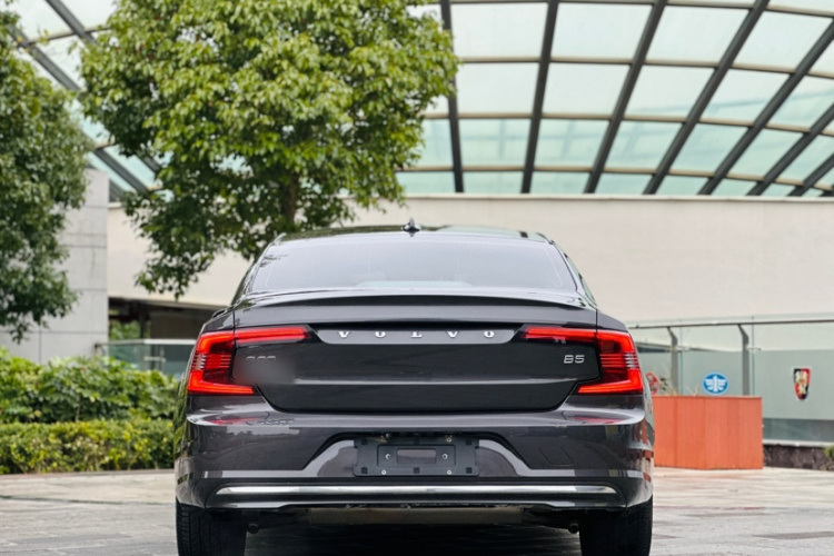 沃尔沃S90 2021款 B5 智逸豪华版车身外观6003