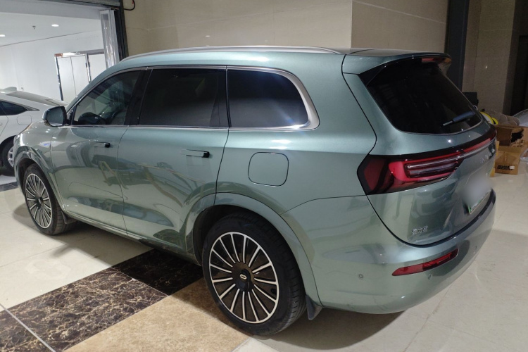 鸿蒙智行 问界M7 2022款 1.5T 四驱旗舰版车身外观4