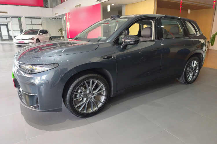 零跑汽车 零跑C10 2024款 530激光雷达版车身外观4