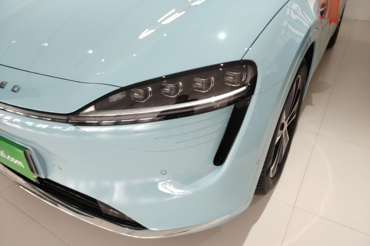 鸿蒙智行 智界R7 2025款 增程 251km Max局部细节36