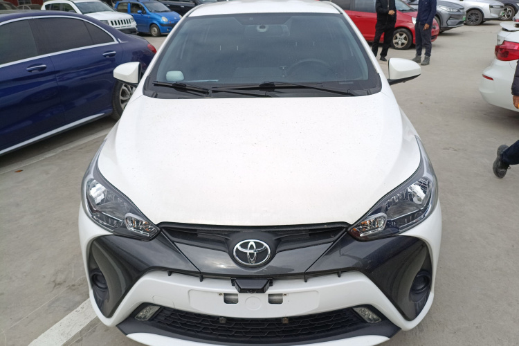 丰田 YARiS L 致炫 2016款 改款 1.5E CVT魅动版车身外观2