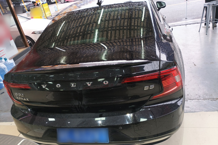 沃尔沃S90 2022款 B5 智逸豪华版车身外观6004