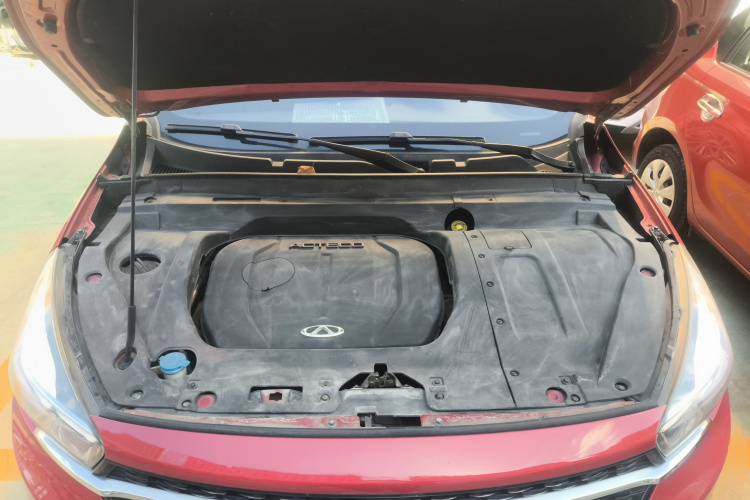 奇瑞 瑞虎7 2018款 1.5T 自动豪华版 国V机舱底盘24