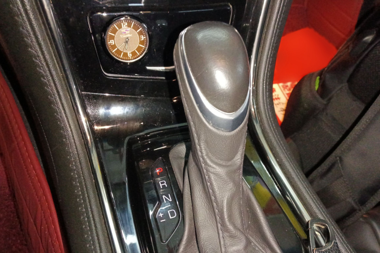 凯迪拉克ATS-L 2017款 28T 时尚型局部细节18