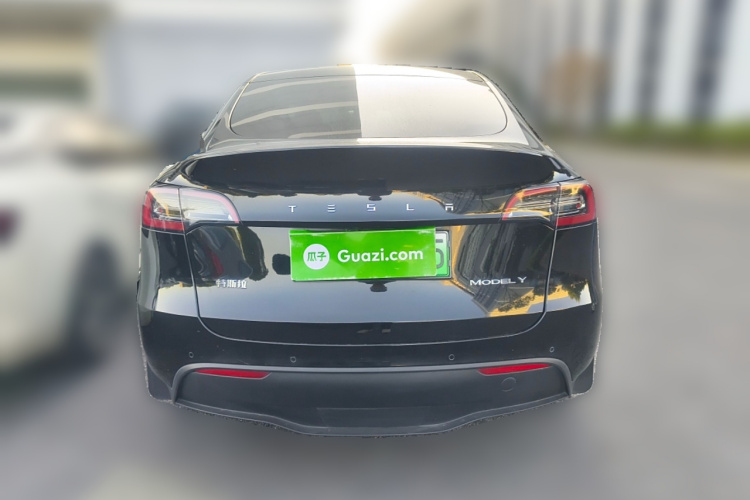 特斯拉 Model Y 2022款 后轮驱动版车身外观6004