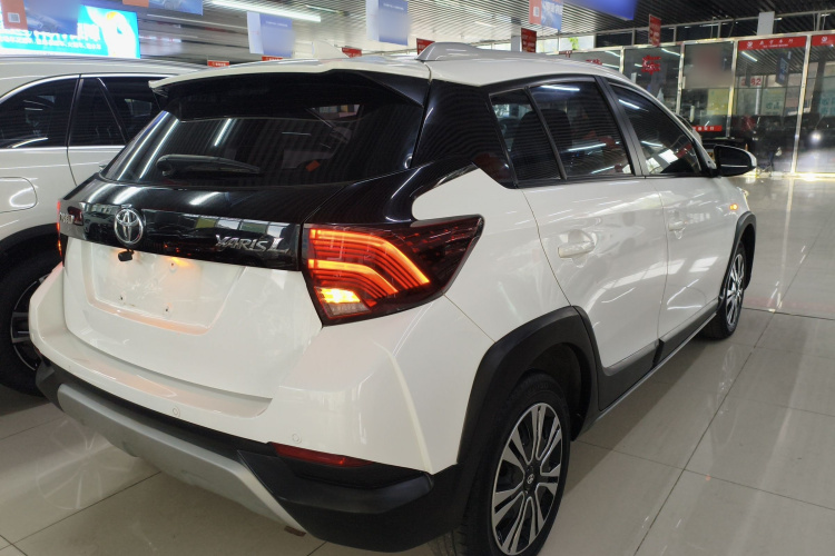 丰田 YARiS L 致炫 2021款 致炫X 1.5L CVT领先版车身外观7