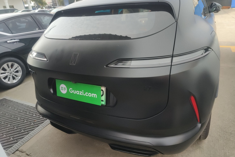 阿维塔07 2024款 Pro+增程版车身外观6