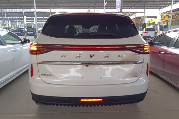 哈弗H6 2021款 第三代 2.0T 自动两驱Max车身外观6