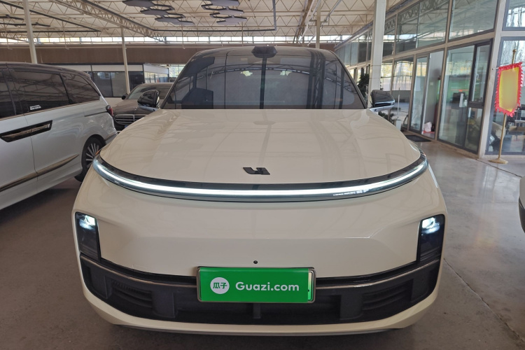 理想汽车 理想L9 2022款 Max车身外观2