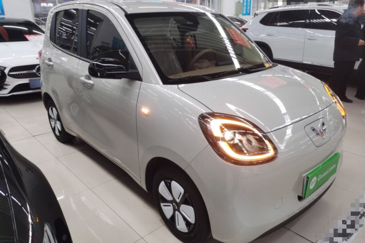 五菱汽车 宏光MINIEV 2025款 四门版 进阶款车身外观3