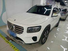 奔驰GLB 2024款 GLB 200 动感型