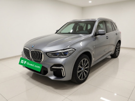 宝马X5 2022款 xDrive 30Li M运动套装