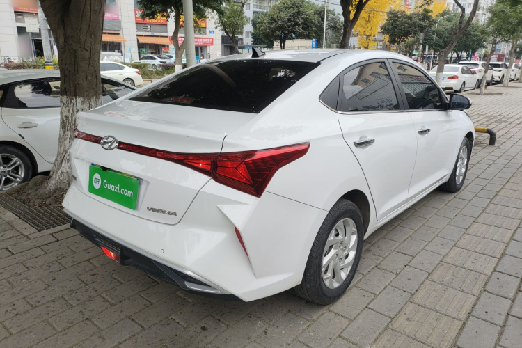 现代 悦纳 2020款 1.4L CVT GLS炫酷版车身外观6005