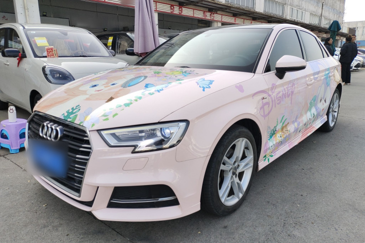 奥迪A3 2018款 30周年年型 Limousine 35 TFSI 时尚型车身外观1