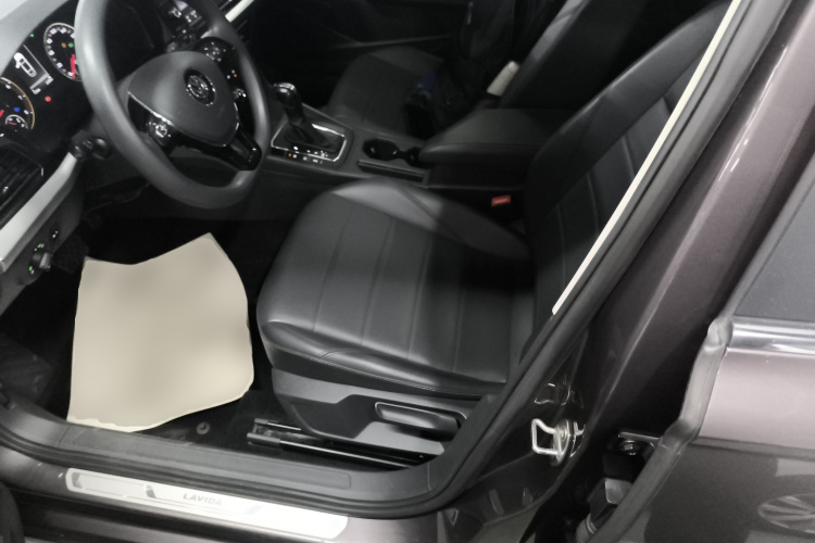 大众 朗逸 2019款 1.5L 自动舒适版 国VI中控内饰19