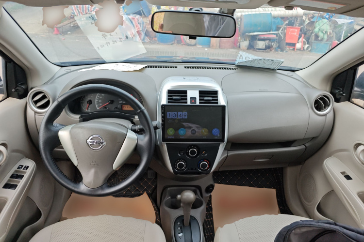 日产 阳光 2015款 1.5XE CVT舒适版中控内饰12