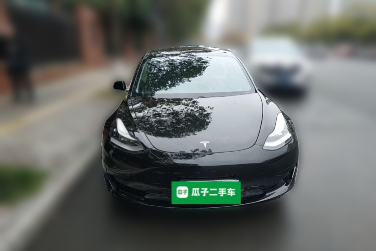特斯拉 Model 3 2019款 标准续航后驱升级版车身外观2