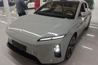 蔚来ET5T 2025款 75kWh Touring