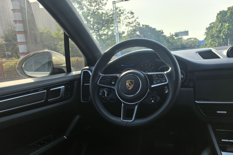保时捷 Cayenne新能源 2019款 Cayenne E-Hybrid 2.0T中控内饰7009