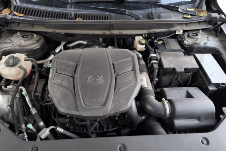 红旗HS5 2023款 2.0T 旗享Pro版局部细节24