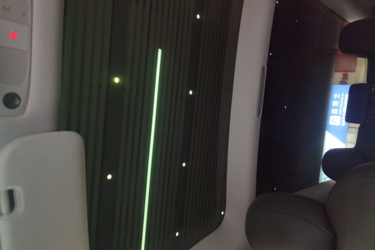 特斯拉 Model 3 2021款 标准续航后驱升级版局部细节22