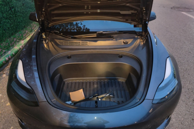特斯拉 Model 3 2022款 后轮驱动版局部细节24