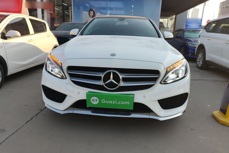 奔驰C级 2016款 C 200 L 运动型车身外观2