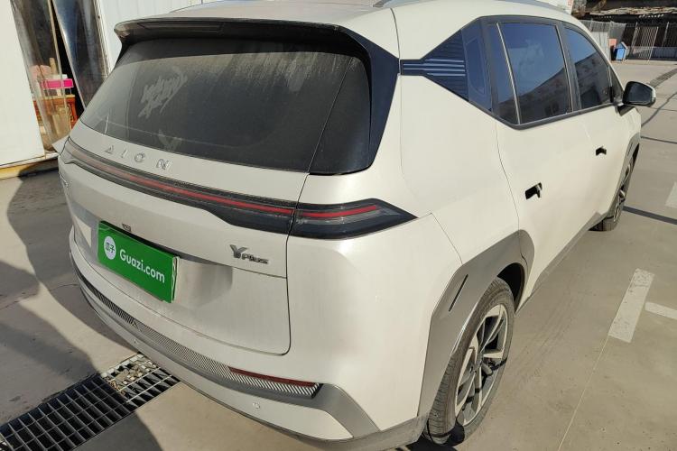 埃安 AION Y 2023款 Younger 星耀版车身外观6005