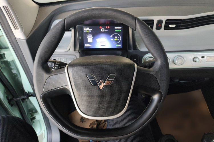 五菱汽车 宏光MINIEV 2022款 马卡龙时尚款 三元锂中控内饰13