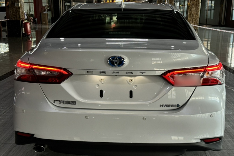 丰田 凯美瑞 2021款 双擎 2.5HGVP 领先版车身外观6001