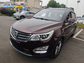 宝骏560 2016款 1.5T 手动豪华型