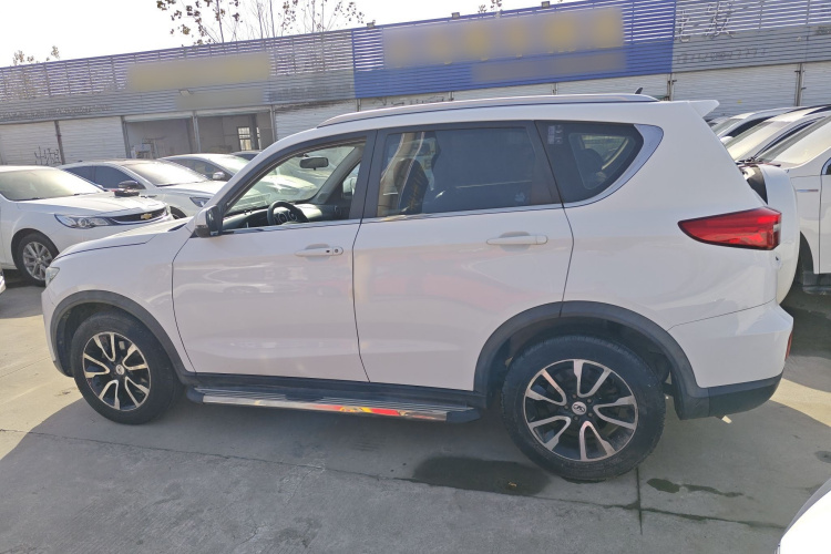 凯翼X3 2016款 1.6L CVT智联III版车身外观4