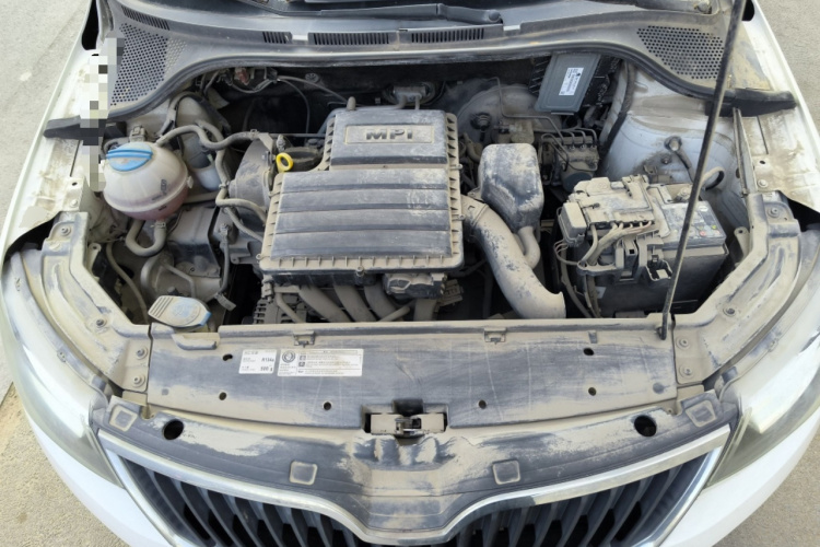 斯柯达 昕锐 2013款 1.6L 手动智选型局部细节24