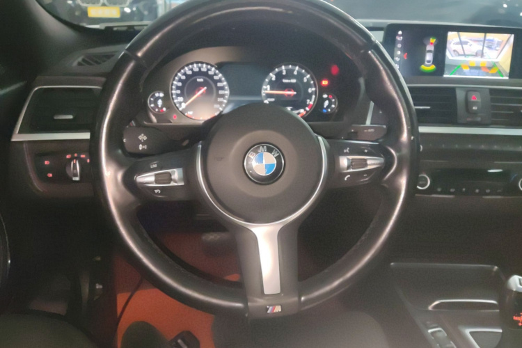 宝马3系GT 2020款 320i M运动套装局部细节13