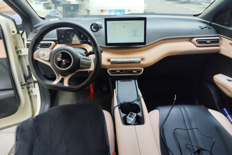 比亚迪 海鸥 2025款 305km 活力版中控内饰12