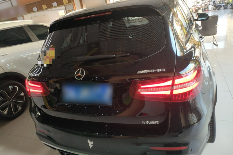 奔驰GLC AMG 2017款 AMG GLC 43 4MATIC 特别版车身外观6