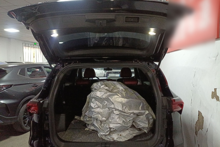 捷途X70 PLUS 2023款 1.5T DCT勇者PLUS 5座机舱底盘23