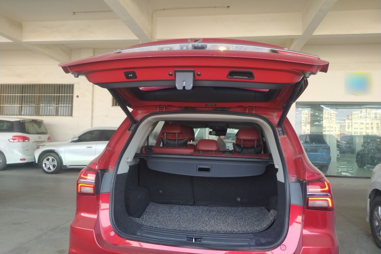 荣威RX5 2016款 30T 四驱自动互联网智尊版机舱底盘23