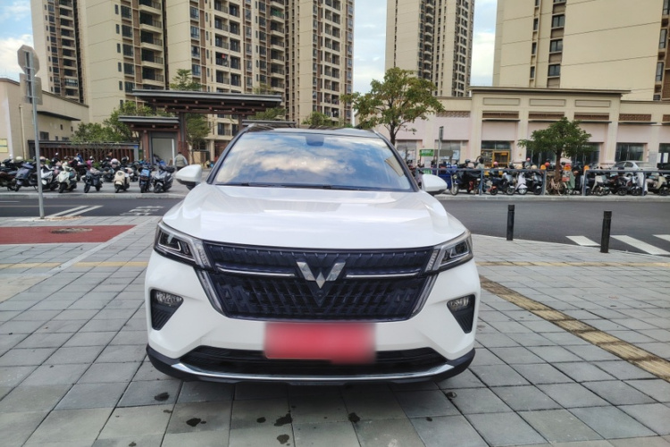 五菱汽车 五菱星辰 2021款 1.5T CVT星曜版车身外观6002