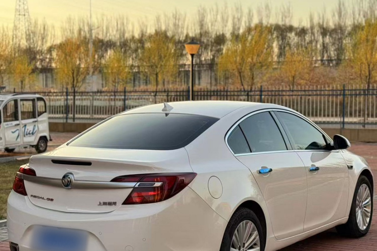 别克 君威 2014款 GS 2.0T 豪情运动版车身外观6004