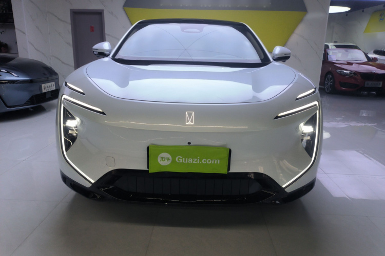 阿维塔07 2024款 Pro+纯电版车身外观2