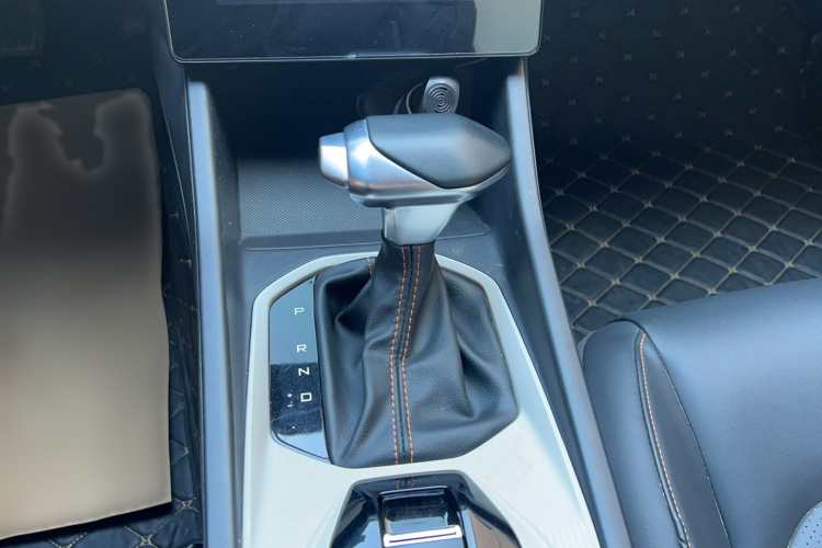 东风风神 奕炫 2023款 马赫版 1.5L 自动追风版局部细节18