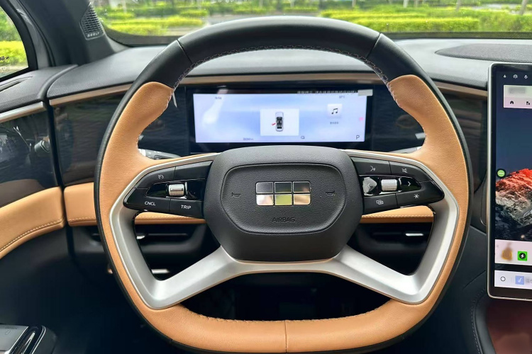 吉利银河 银河L7 2023款 1.5T 115km PLUS中控内饰7002