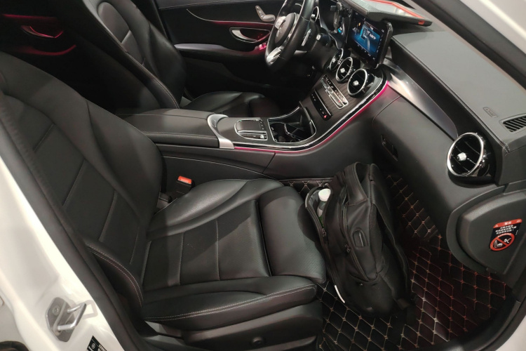 奔驰C级 2021款 C 200 L 时尚型运动版局部细节41