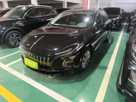 红旗E-QM5 2023款 560km PLUS