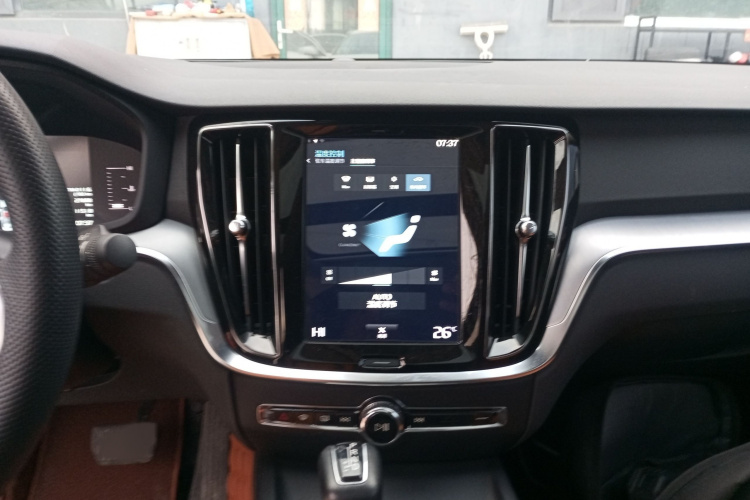 沃尔沃S60 2021款 T4 智逸豪华版局部细节16