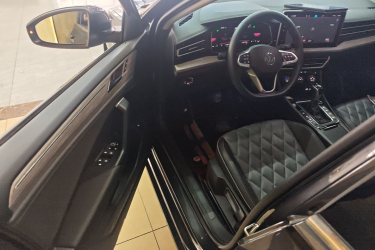 大众 速腾 2023款 300TSI DSG超越版中控内饰20