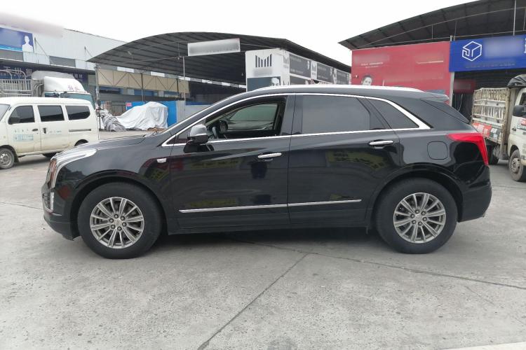 凯迪拉克XT5 2018款 28T 四驱豪华型车身外观4